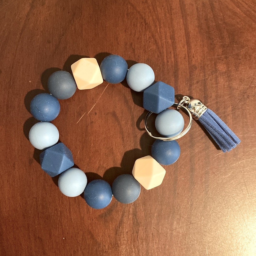 Blue Cream Silicone bead keychain bracelet